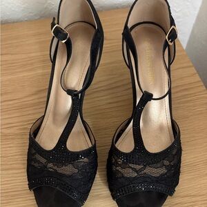 Dream Pairs Black Lace Heels
